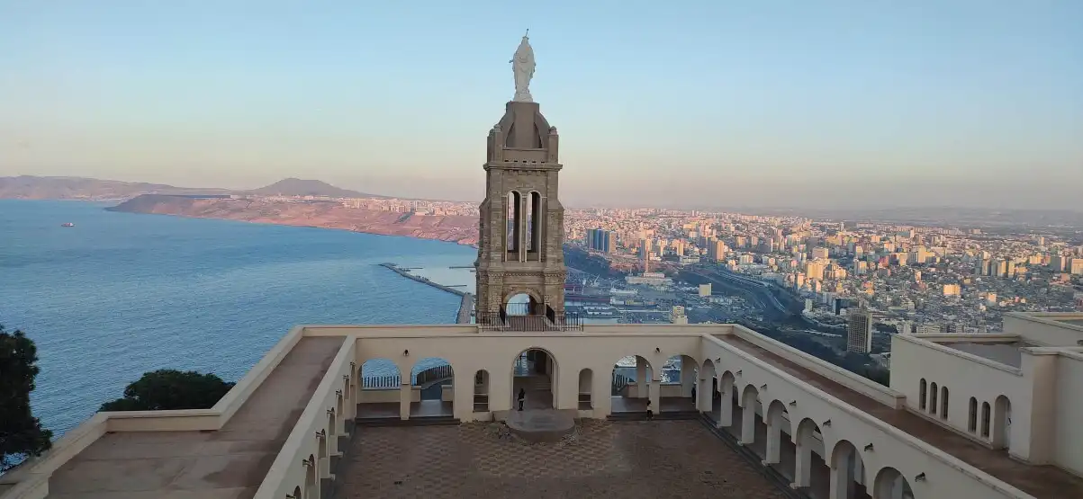 وهران، درة البحر الأبيض المتوسط