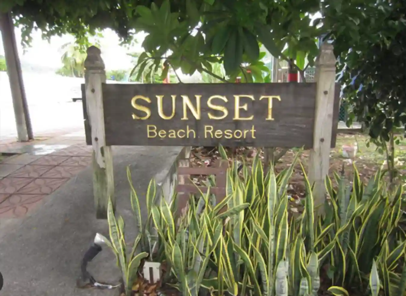 Sunset Beach, Hôtel Sultan (Alger)
